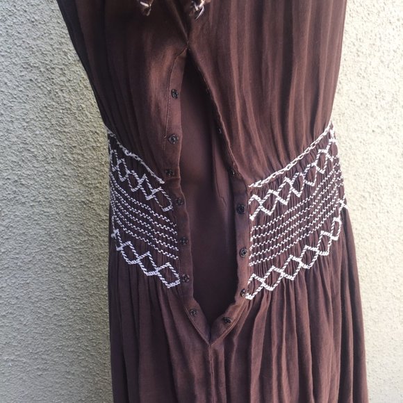 Sweet Girly Smocked Dress - Picture 9 of 15